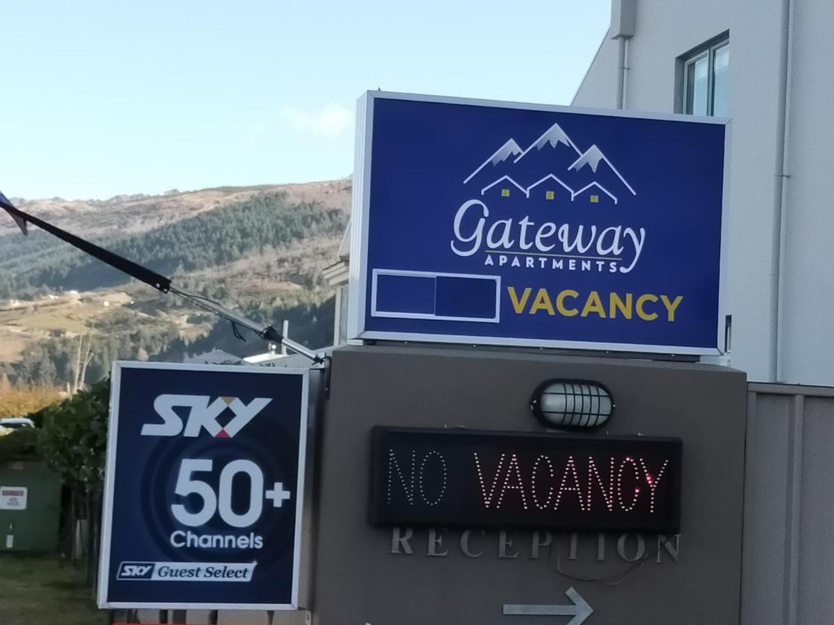 Queenstown Gateway Apartments Exterior photo