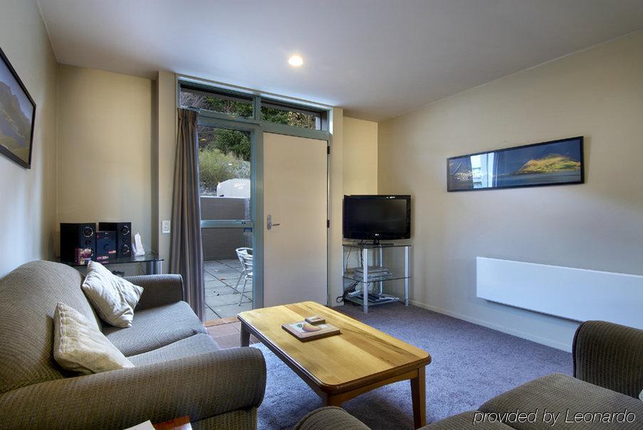 Queenstown Gateway Apartments Room photo