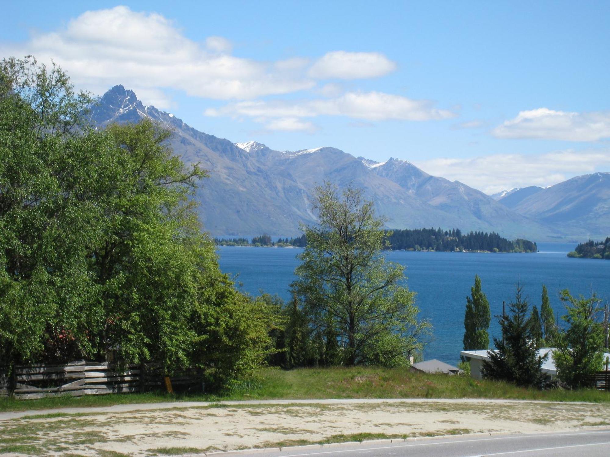Queenstown Gateway Apartments Exterior photo
