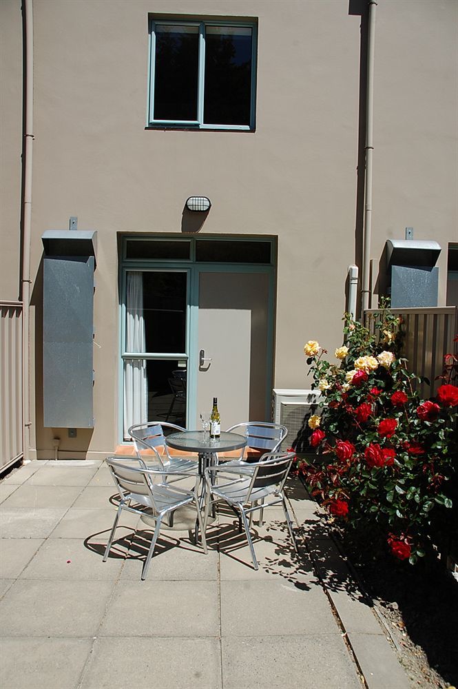 Queenstown Gateway Apartments Exterior photo