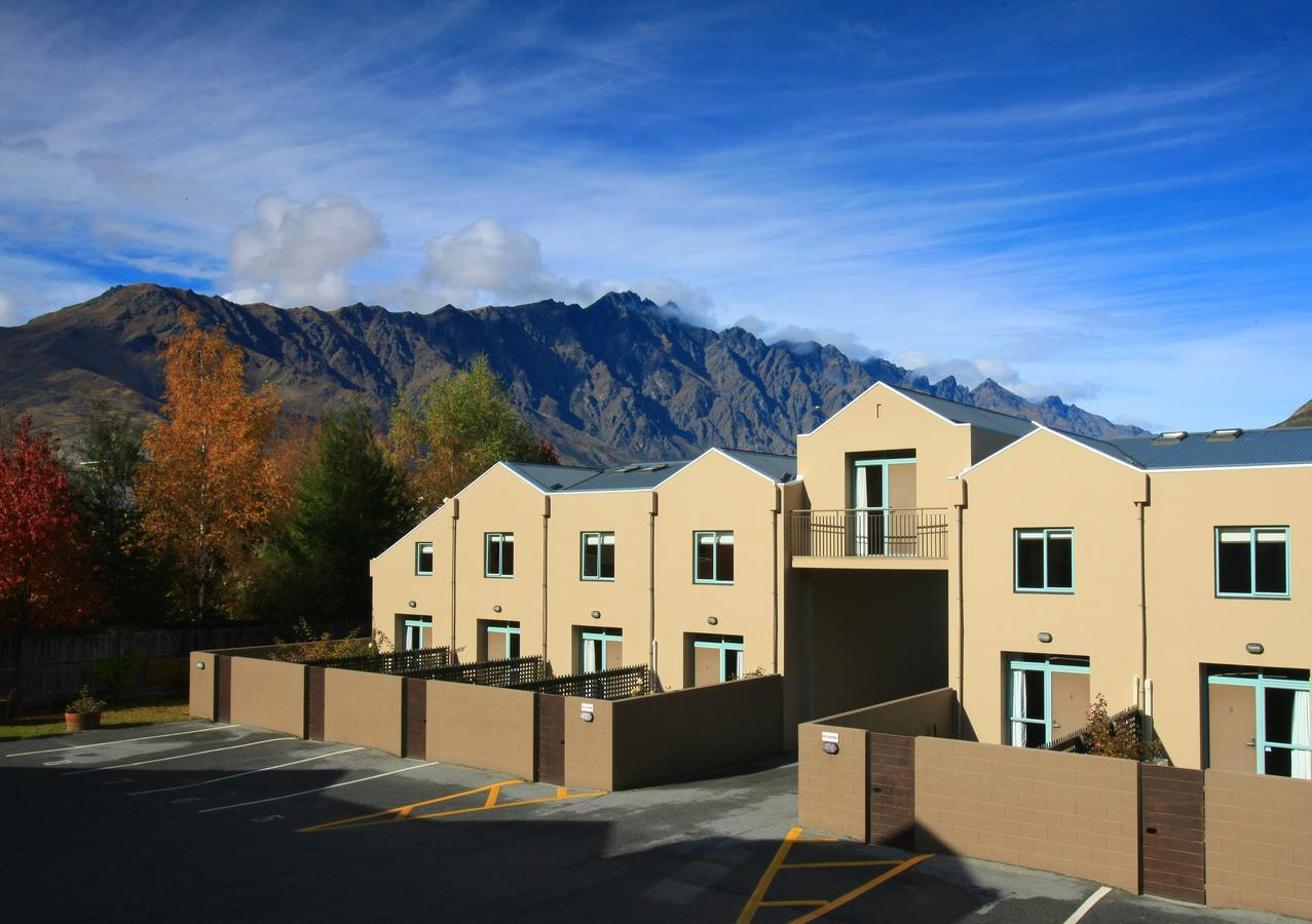 Queenstown Gateway Apartments Exterior photo