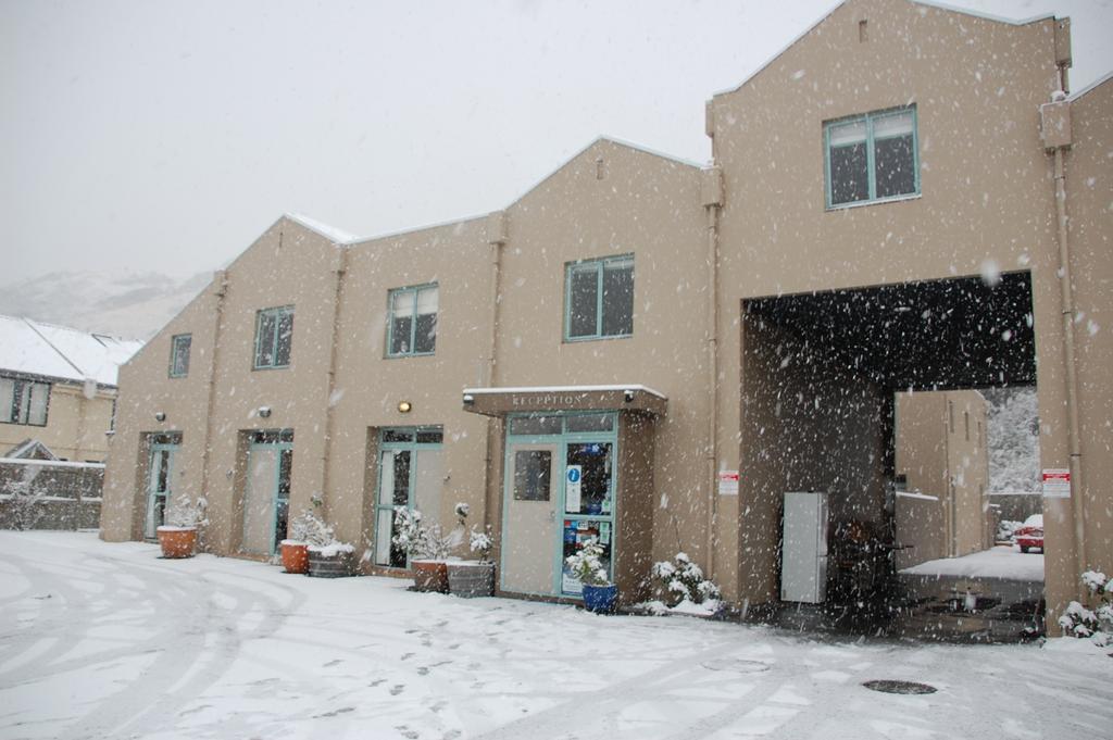Queenstown Gateway Apartments Exterior photo